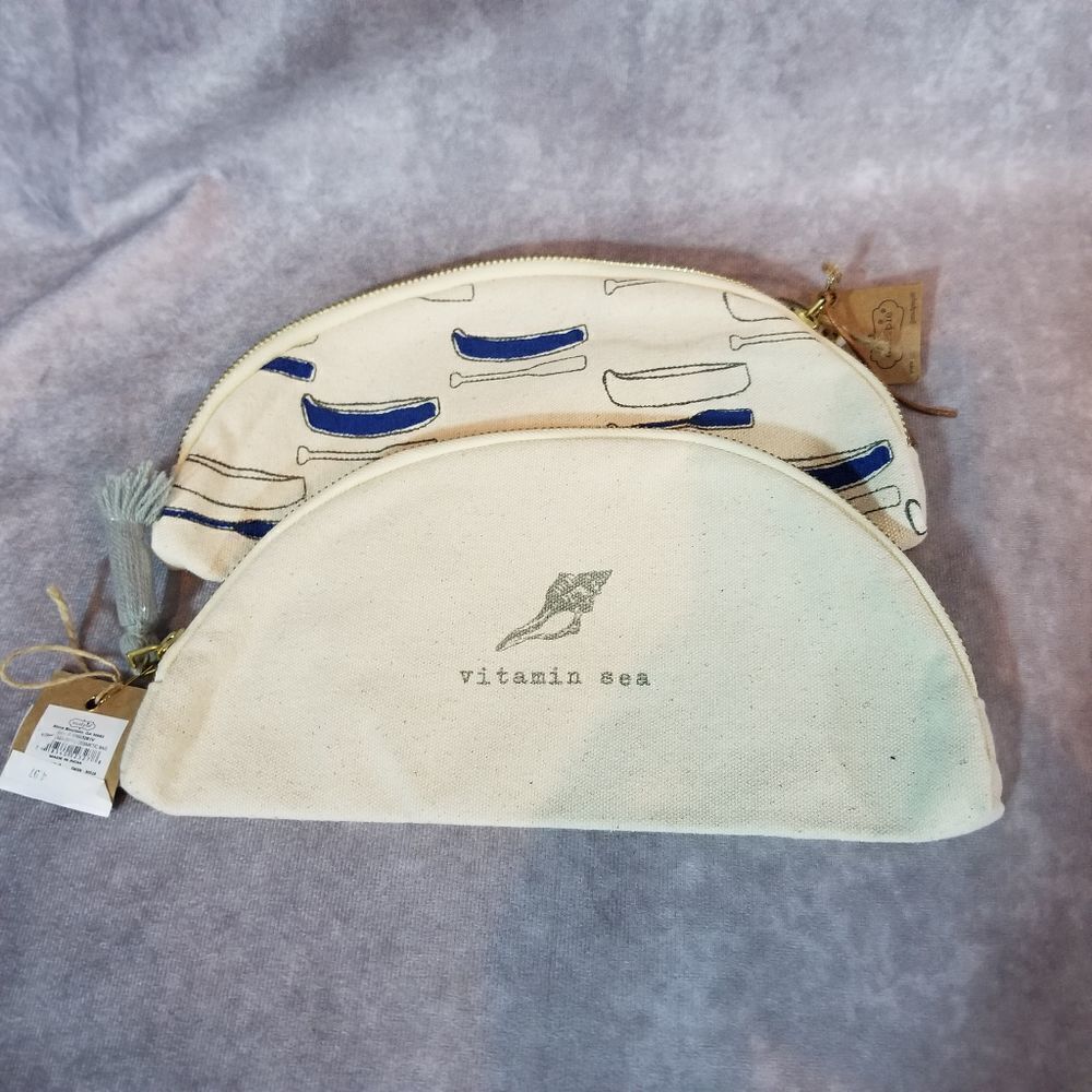 ‎Mudpie Set of Cosmetic/Travel Bags